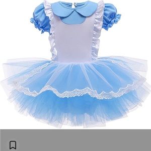 Alice and Wonderland costume size 5